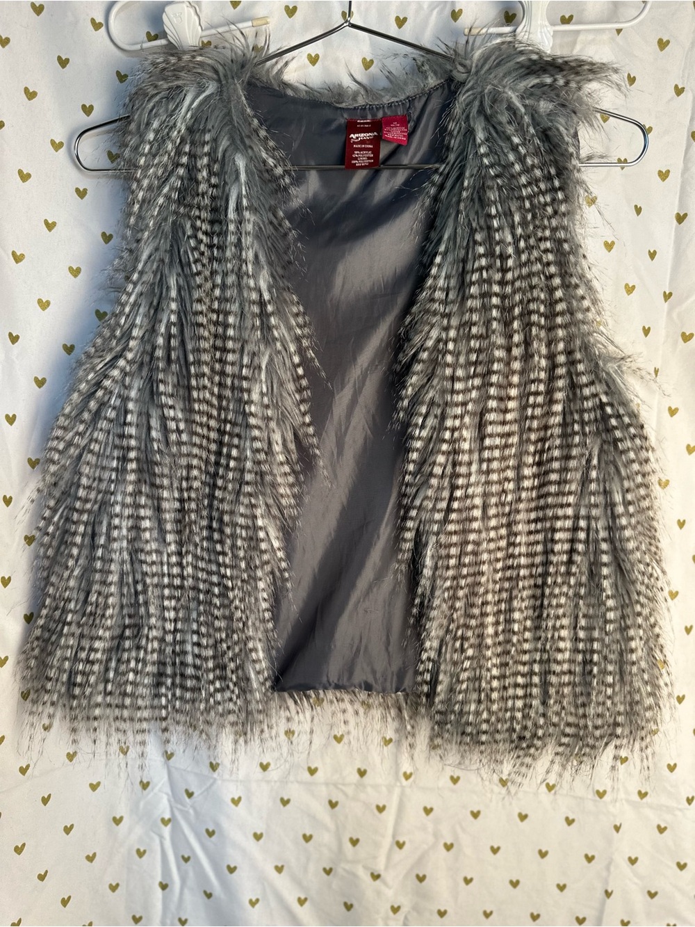 Arizona Jean Company Gray Faux Fur Feather Vest Glam Rock NWOT Black & White Med
